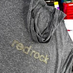 Red Rock Casino Resort Hoodie Women L Athleisure Lounge Wear‎ Gray Gym Travel